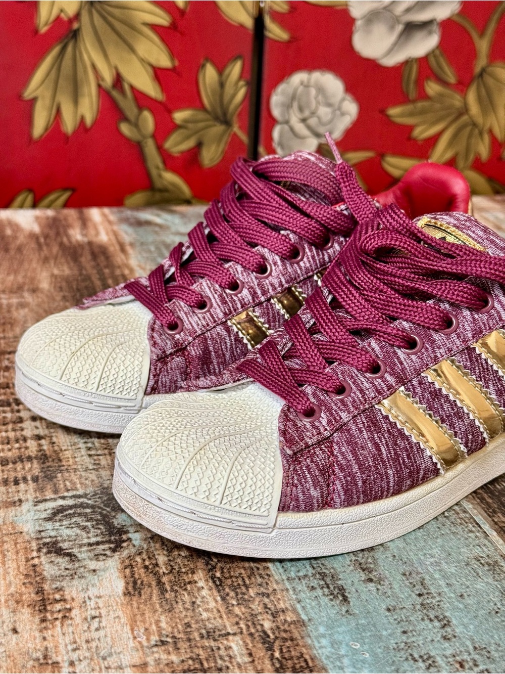 Women’s Adidas Shoes | #U15 - Picture 11 of 14